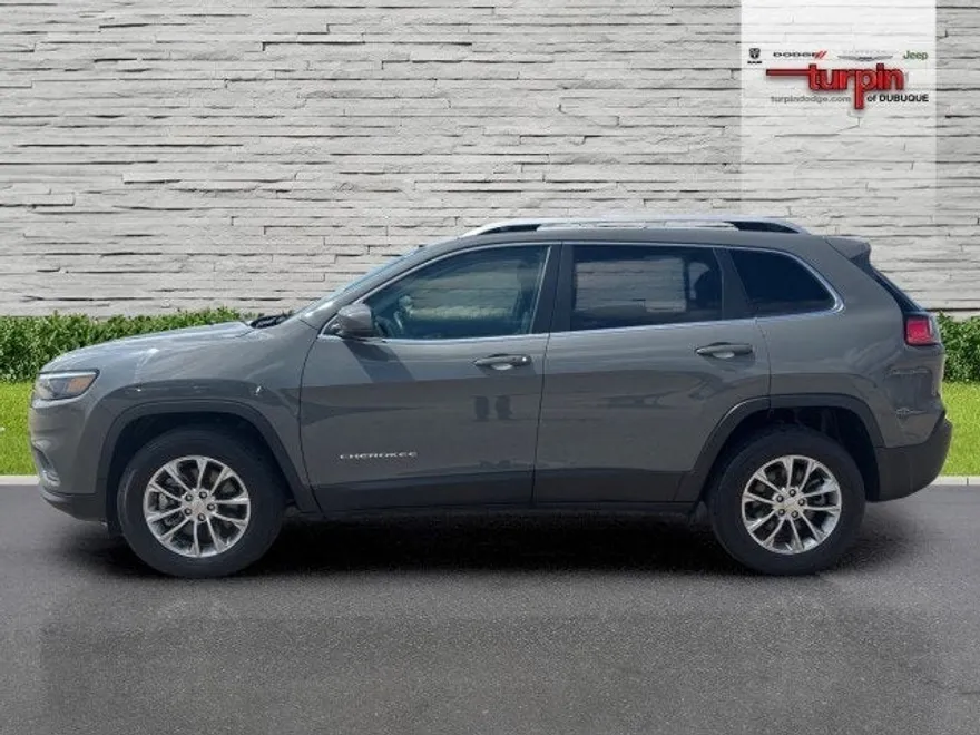 2021 Jeep Cherokee Latitude Lux photo 1