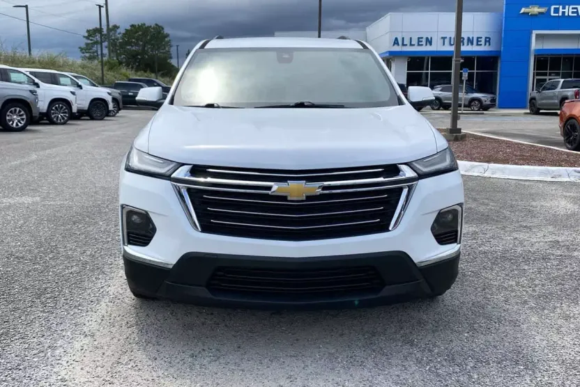 2023 Chevrolet Traverse Cloth photo 1