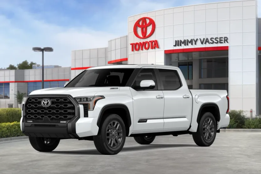 2026 Toyota Tundra Platinum CrewMax photo 1