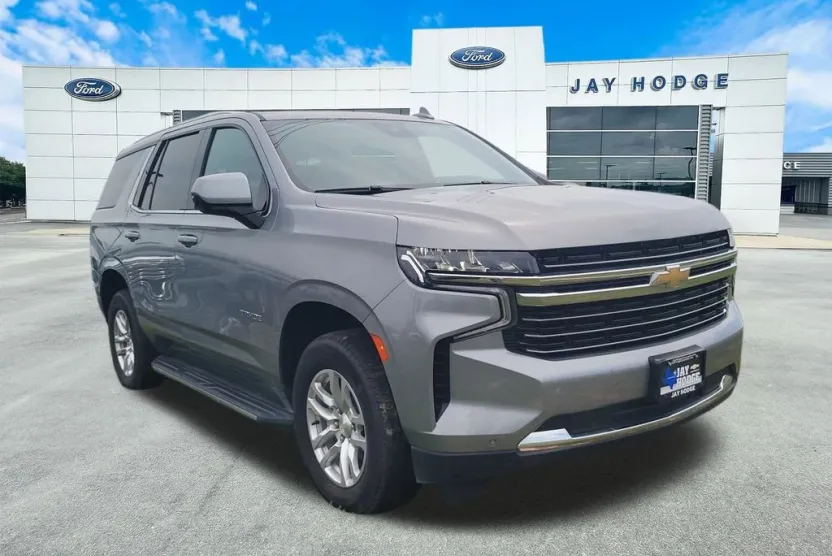 2023 Chevrolet Tahoe LT photo 1