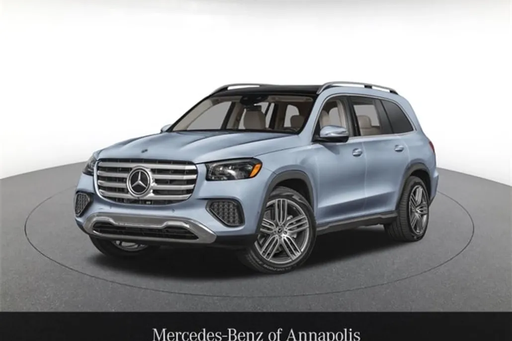 2026 Mercedes Benz GLS 450 4MATIC photo 1