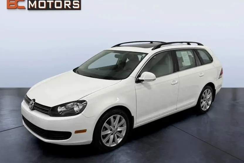2014 Volkswagen Jetta SportWagen TDI photo 1