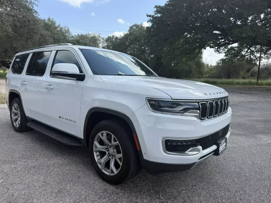 2022 Jeep Wagoneer Series II photo 1
