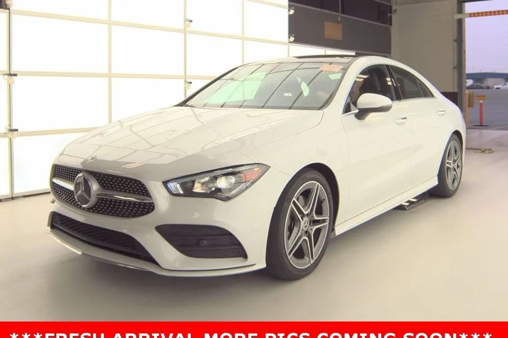 2022 Mercedes Benz CLA 250 photo 1