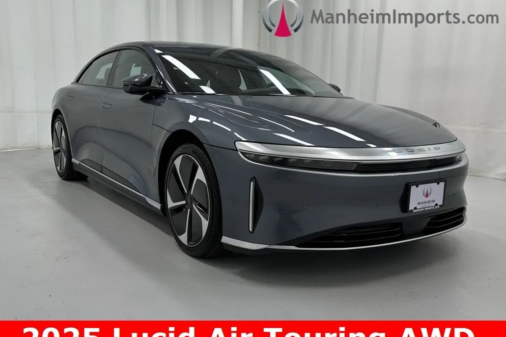 2025 Lucid Air Touring photo 1