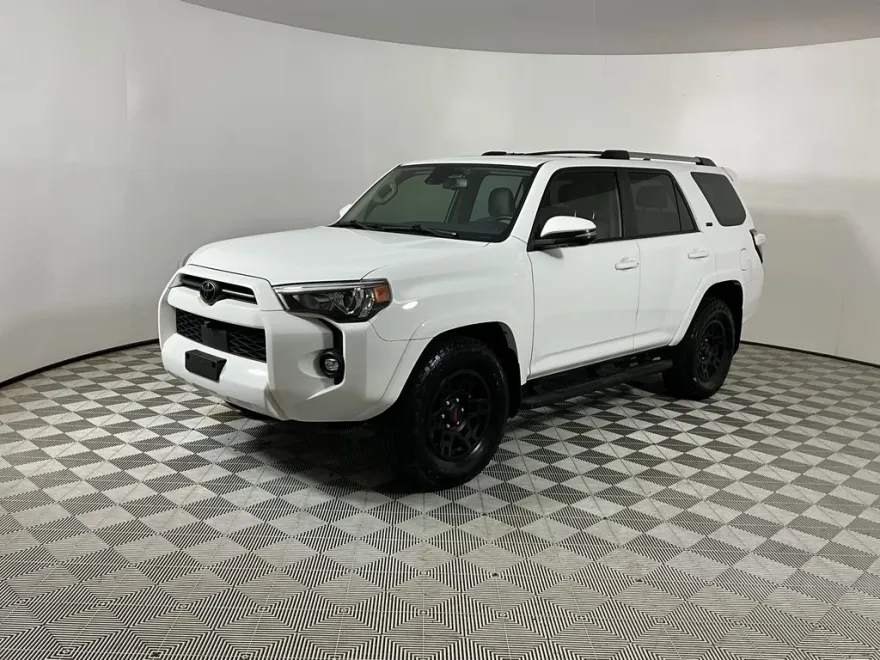 2023 Toyota 4Runner SR5 Premium photo 1