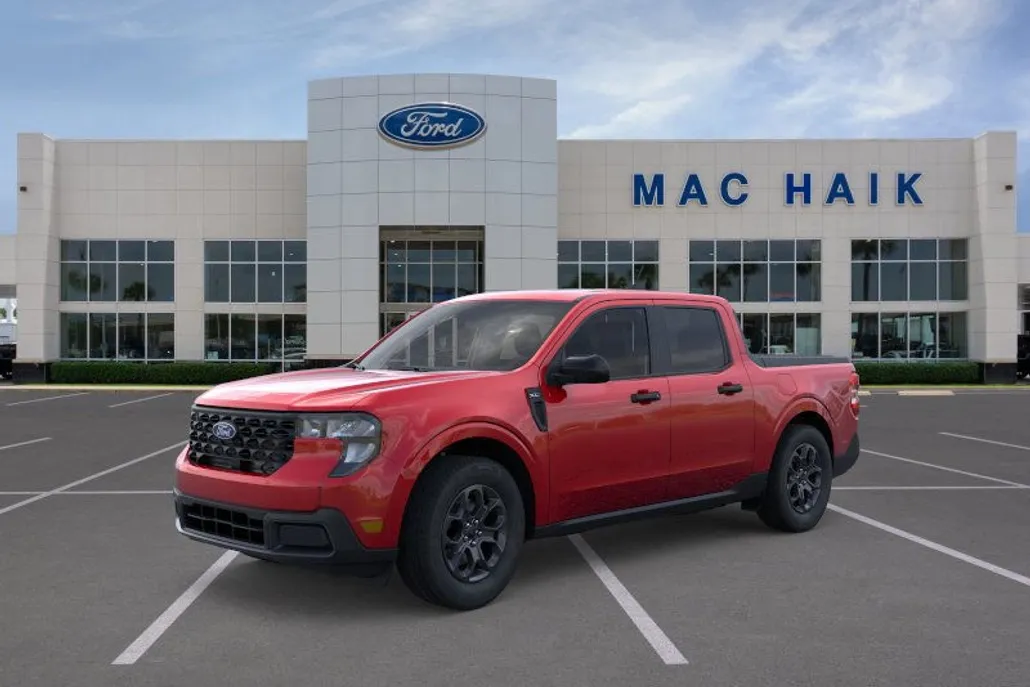 2025 Ford Maverick XLT photo 1