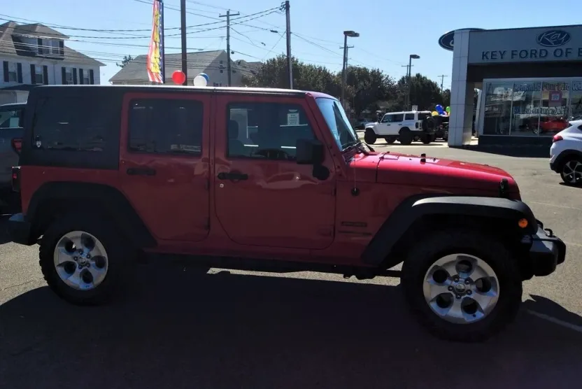 2018 Jeep Wrangler Unlimited Sport photo 1