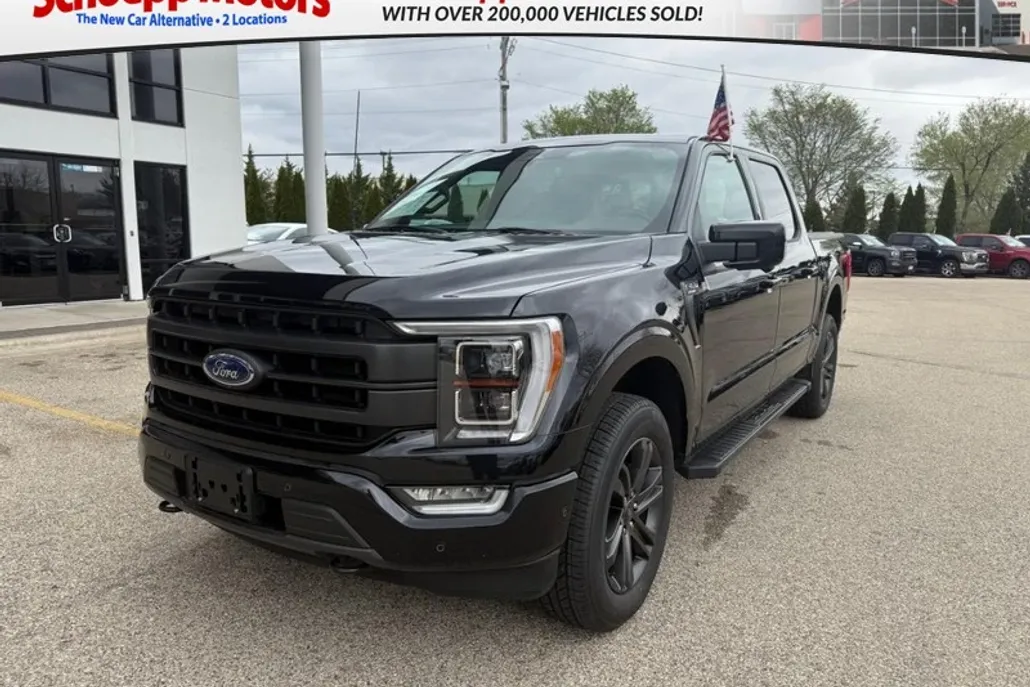2022 Ford F-150 Lariat FX4 photo 1