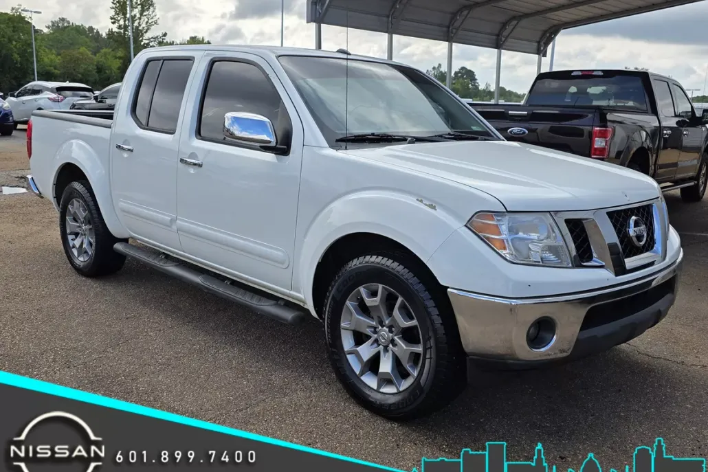 2019 Nissan Frontier SL photo 1