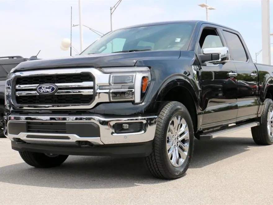 2025 Ford F-150 Lariat photo 1