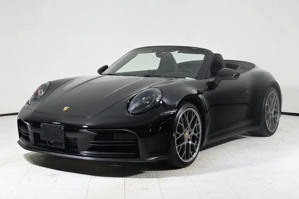 2025 Porsche 911 photo 1