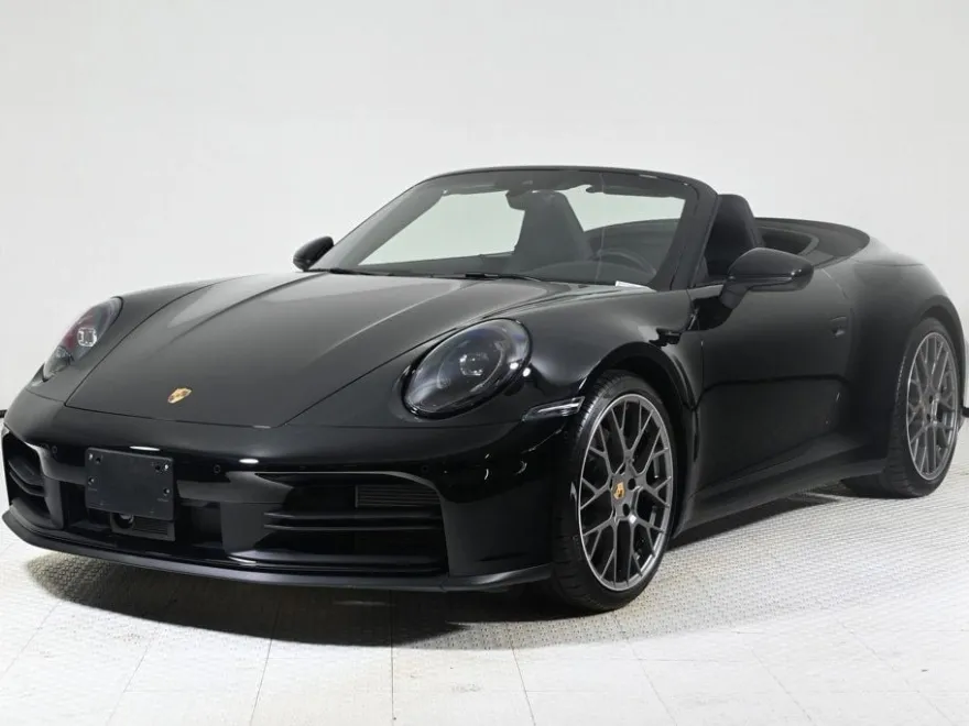 2025 Porsche 911 photo 1