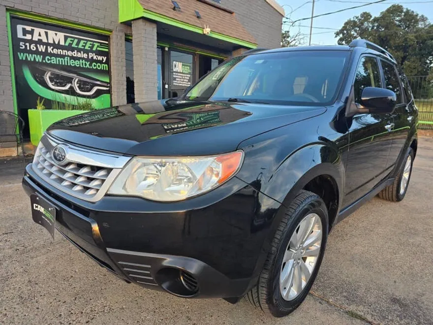 2013 Subaru Forester 2.5X Premium photo 1