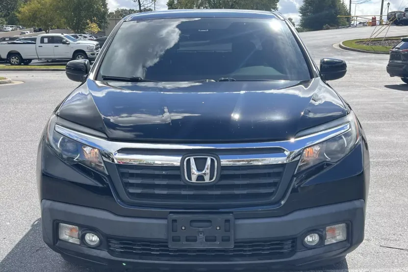 2017 Honda Ridgeline RTL photo 1