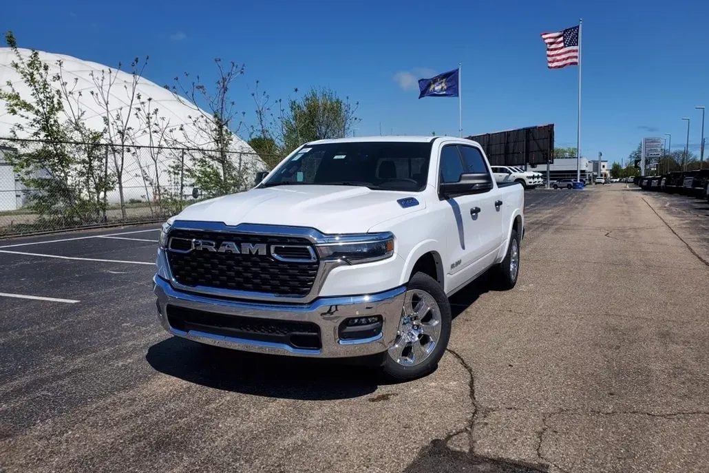 2025 Ram 1500 Big Horn photo 1
