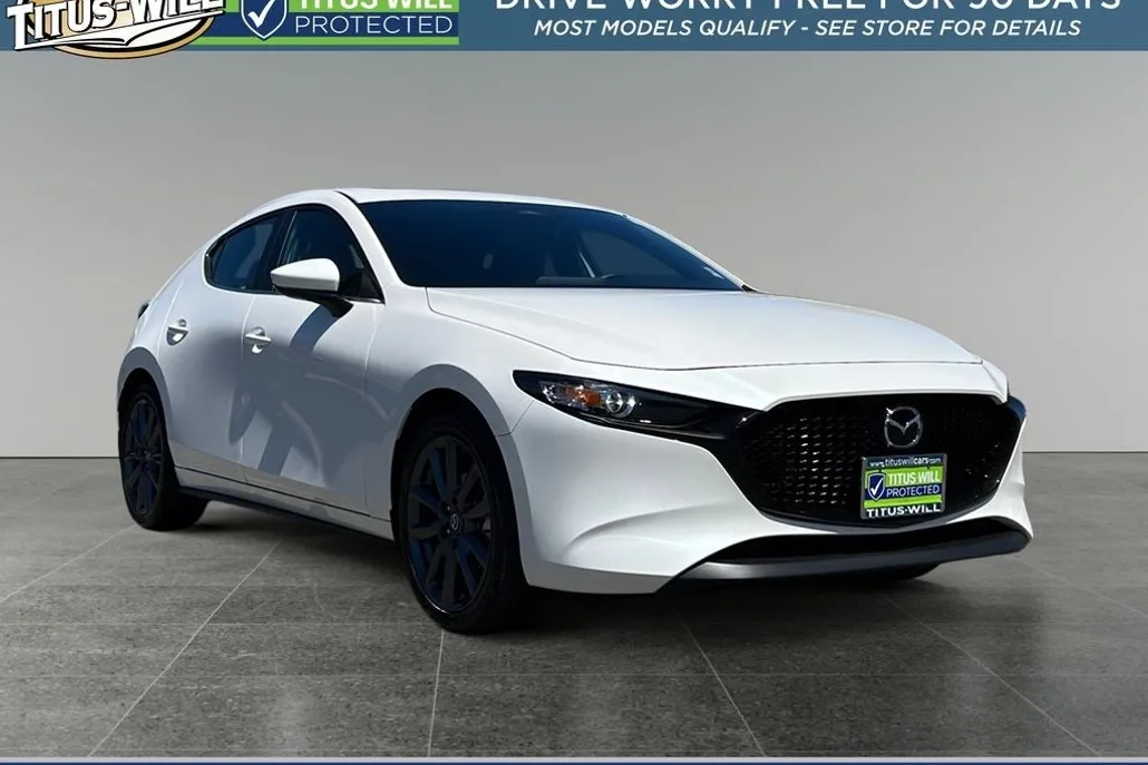 2025 Mazda Mazda3 2.5 s Preferred Hatchback photo 1