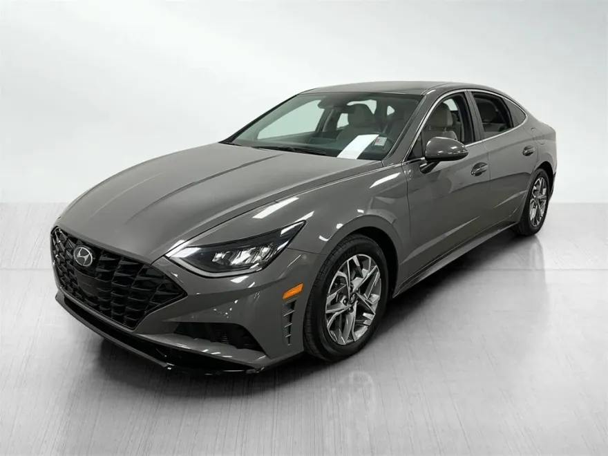 2023 Hyundai Sonata SEL photo 1