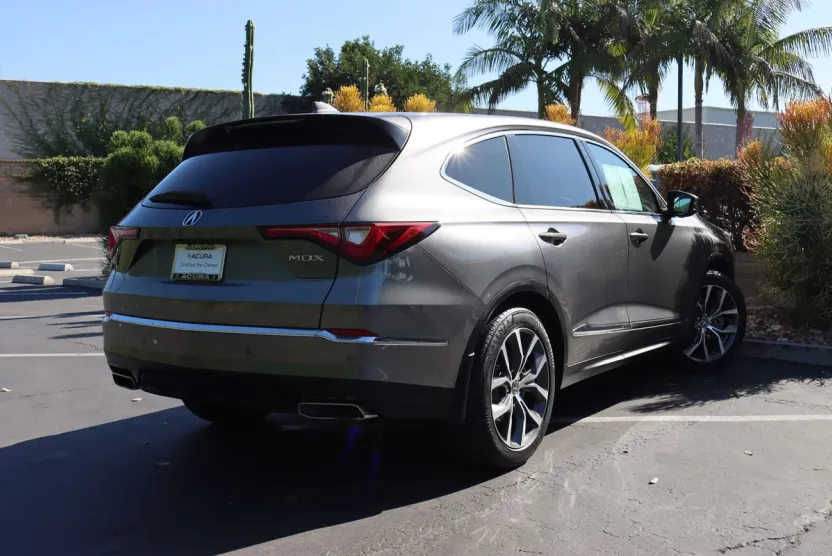 2024 Acura MDX Technology photo 1