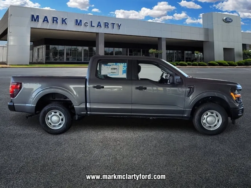 2025 Ford F-150 XL photo 1