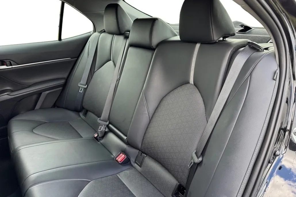 2023 Toyota Camry XSE photo 1