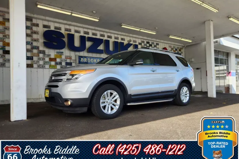 2014 Ford Explorer XLT photo 1