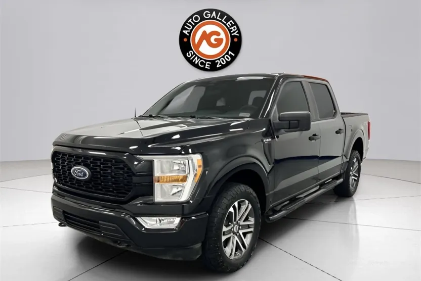 2022 Ford F-150 XL photo 1