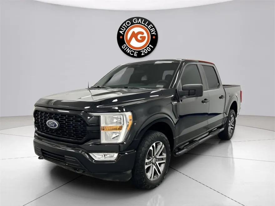 2022 Ford F-150 XL photo 1