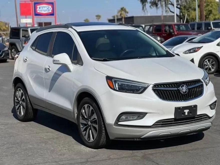 2017 Buick Encore Essence photo 1