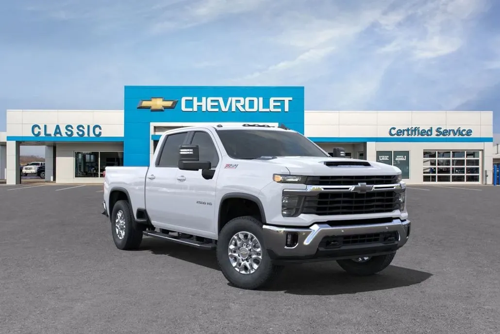 2025 Chevrolet Silverado 2500HD LT photo 1