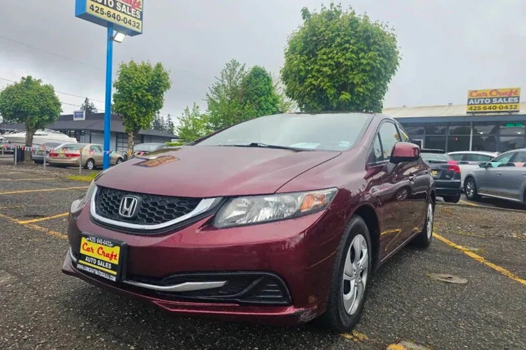 2013 Honda Civic LX photo 1