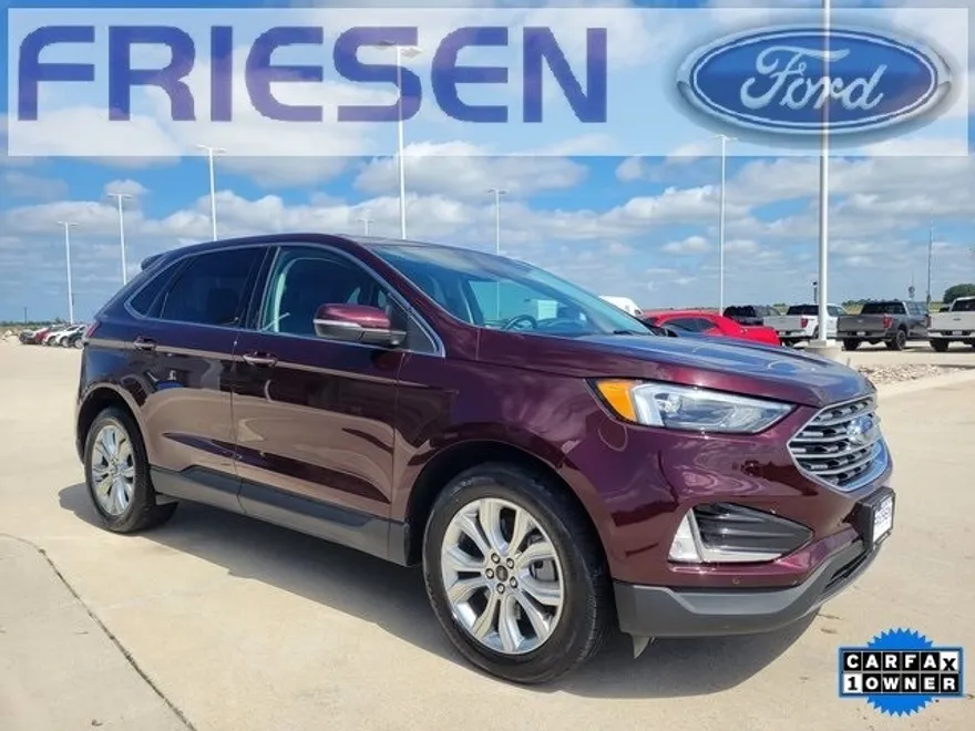 2024 Ford Edge Titanium photo 1