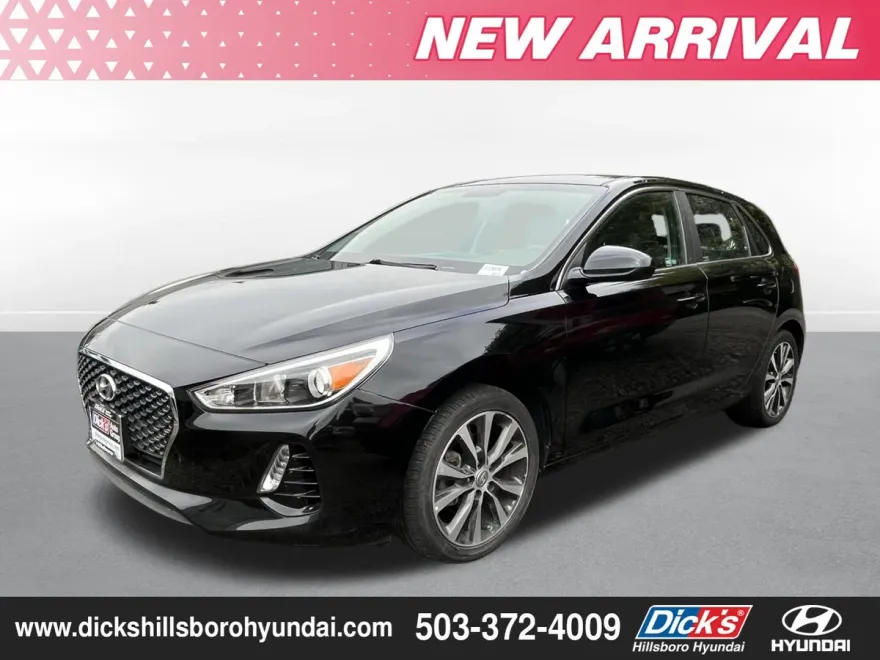 2020 Hyundai Elantra GT photo 1