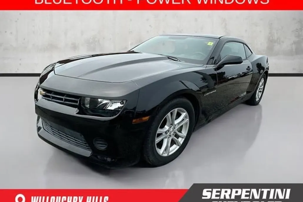 2015 Chevrolet Camaro LS photo 1