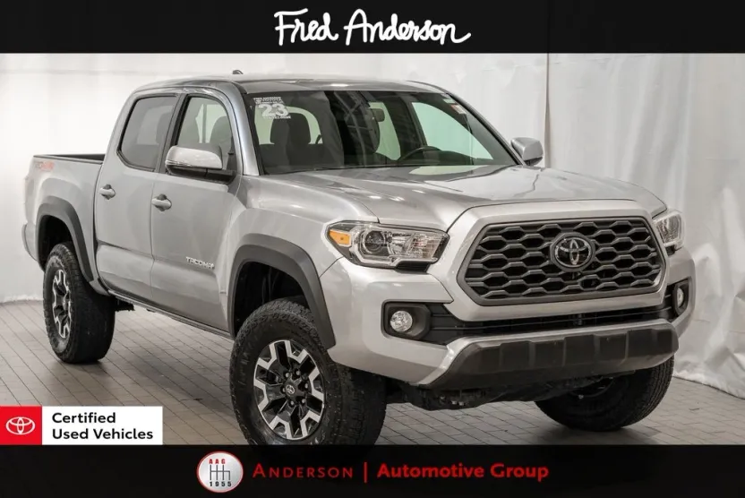 2023 Toyota Tacoma TRD Off-Road photo 1
