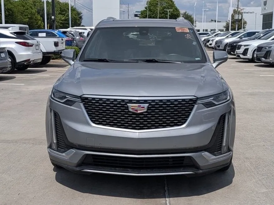 2025 Cadillac XT6 Premium Luxury photo 1
