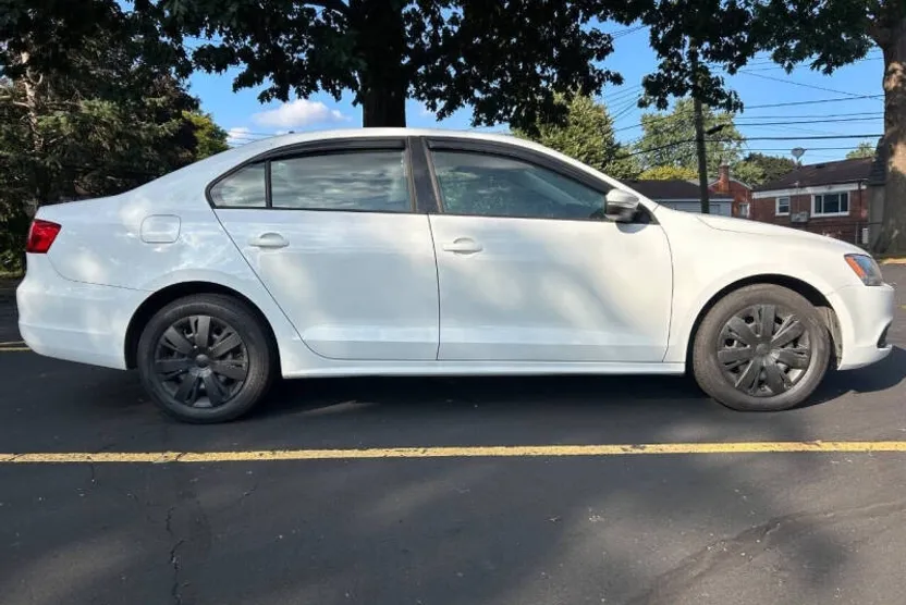 2014 Volkswagen Jetta SE photo 1