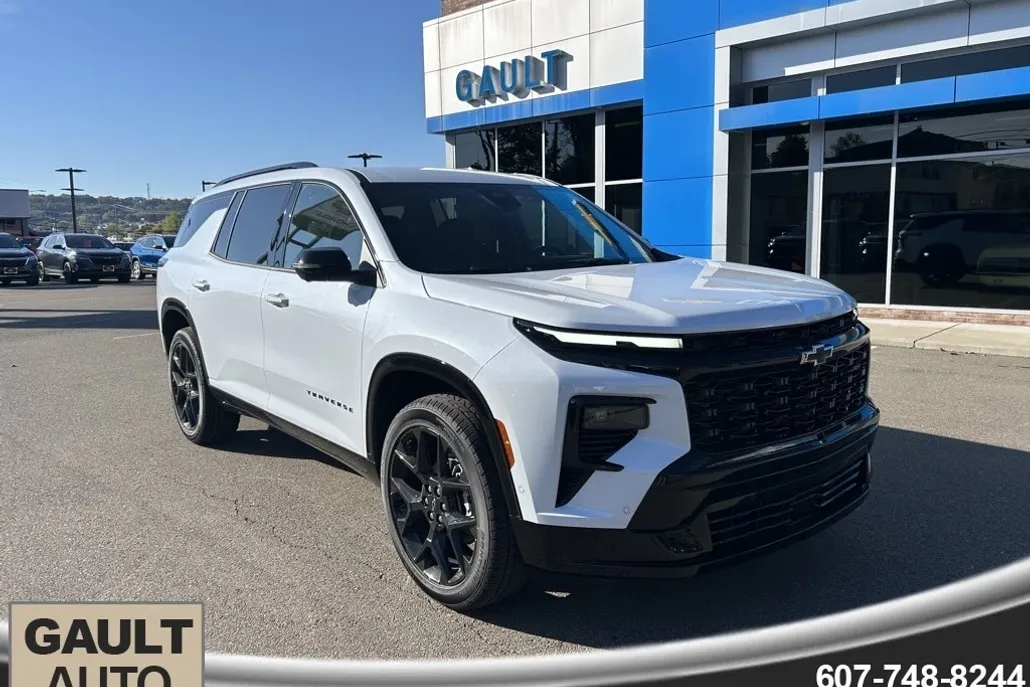 2026 Chevrolet Traverse RS photo 1