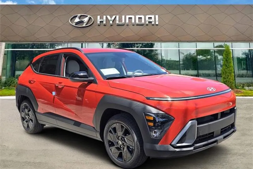 2026 Hyundai Kona SEL photo 1