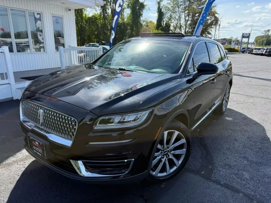 2019 Lincoln Nautilus Select photo 1
