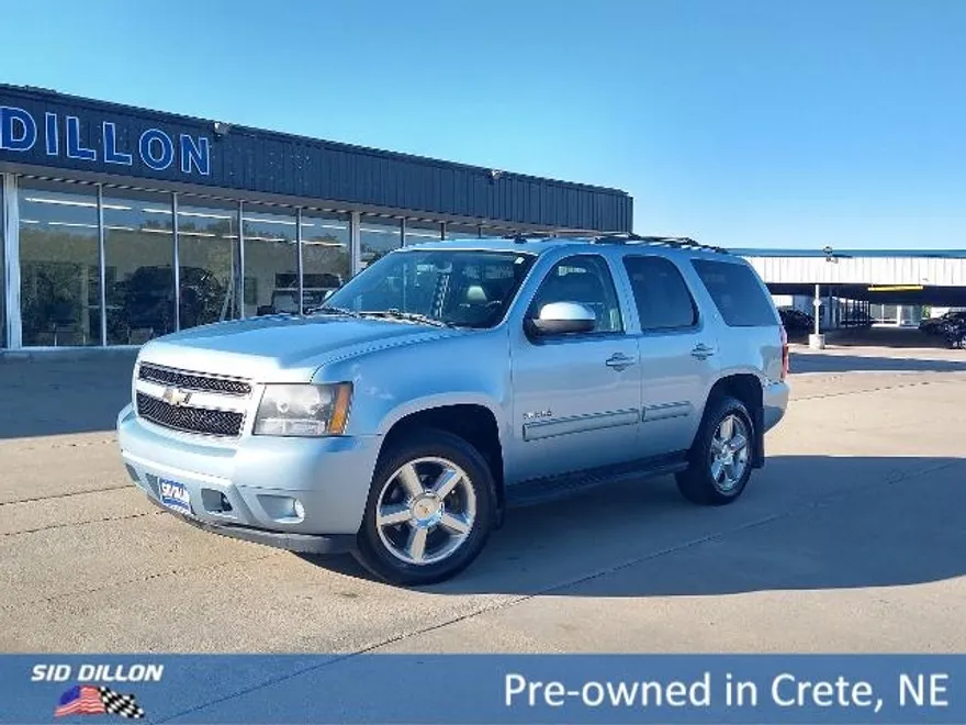 2011 Chevrolet Tahoe LT photo 1