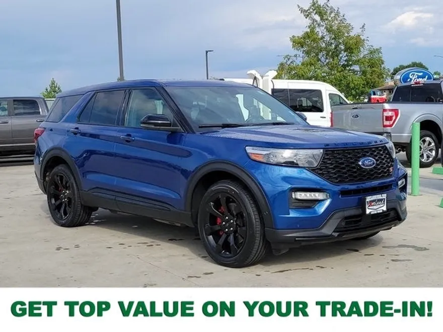 2022 Ford Explorer ST photo 1