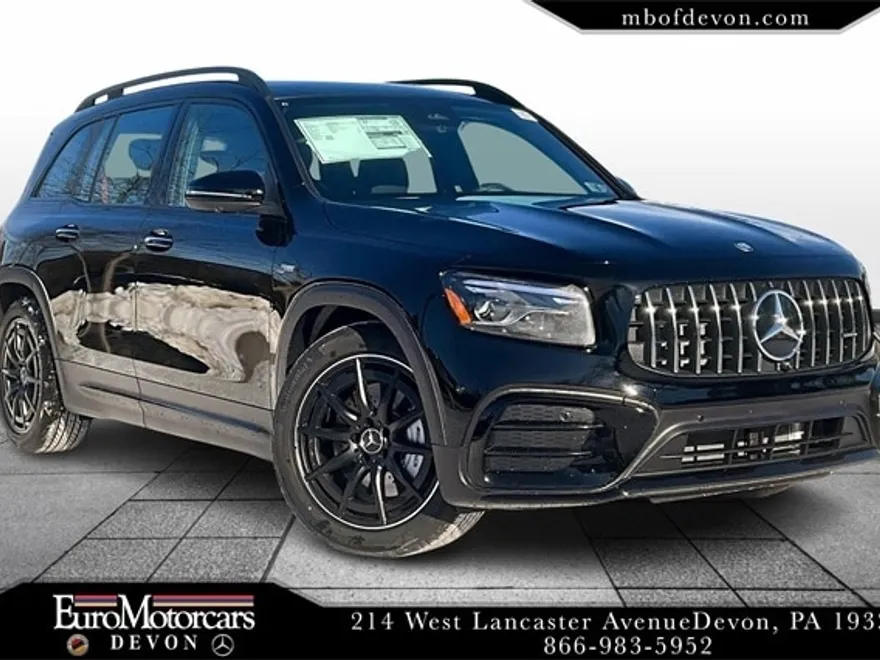 2025 Mercedes Benz GLB AMG 35 photo 1