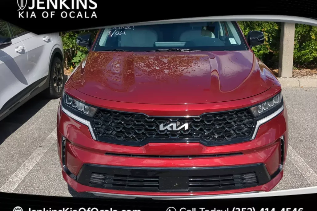 2023 Kia Sorento EX photo 1