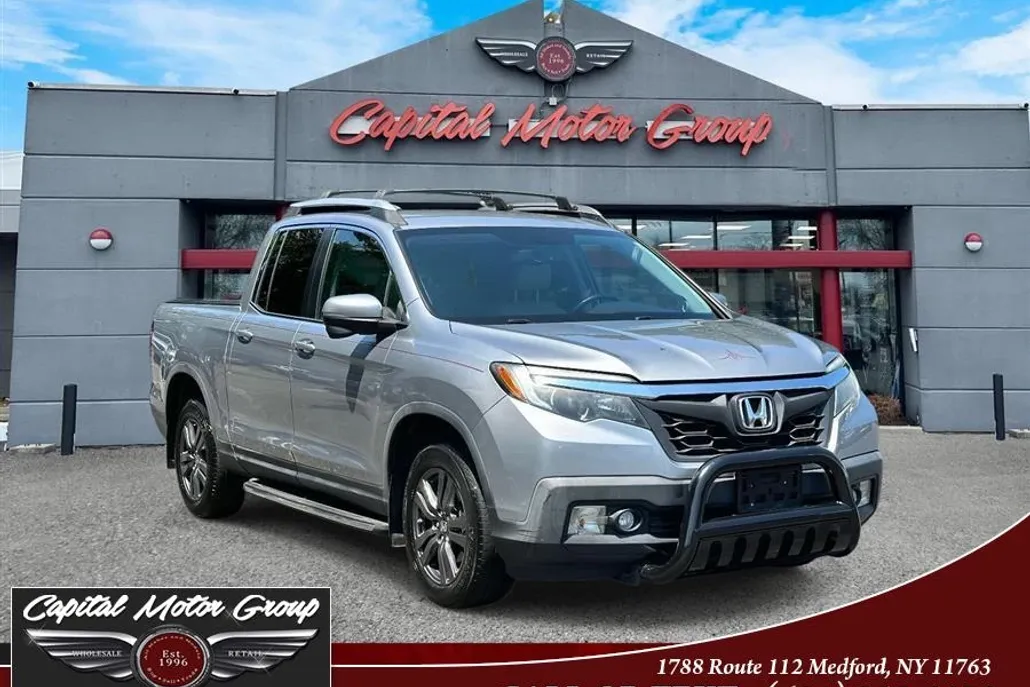 2017 Honda Ridgeline RTL-T photo 1