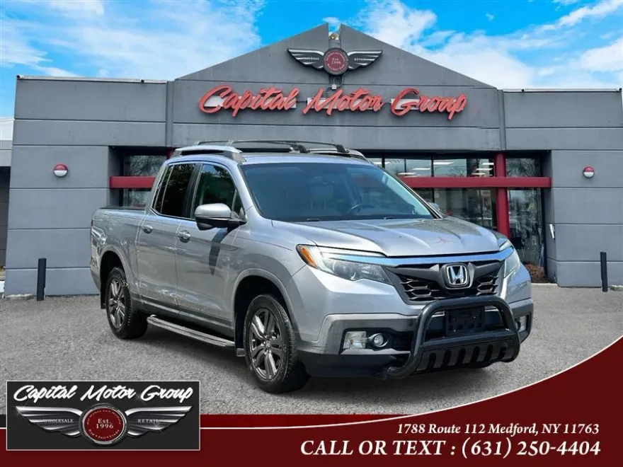 2017 Honda Ridgeline RTL-T photo 1