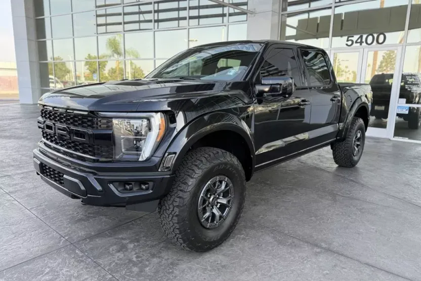 2022 Ford F-150 Raptor photo 1
