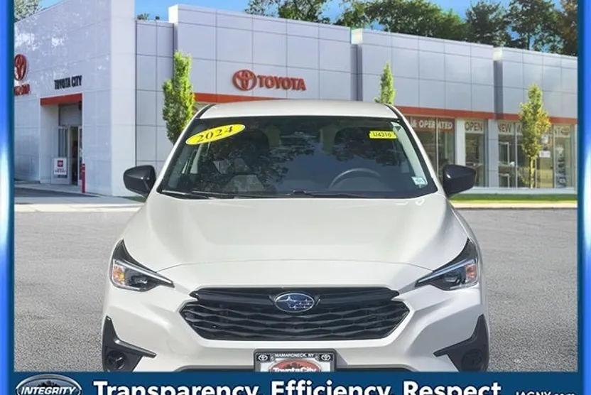 2024 Subaru Impreza Base photo 1