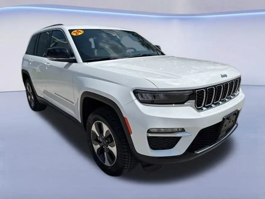 2024 Jeep Cherokee Limited 4xe photo 1
