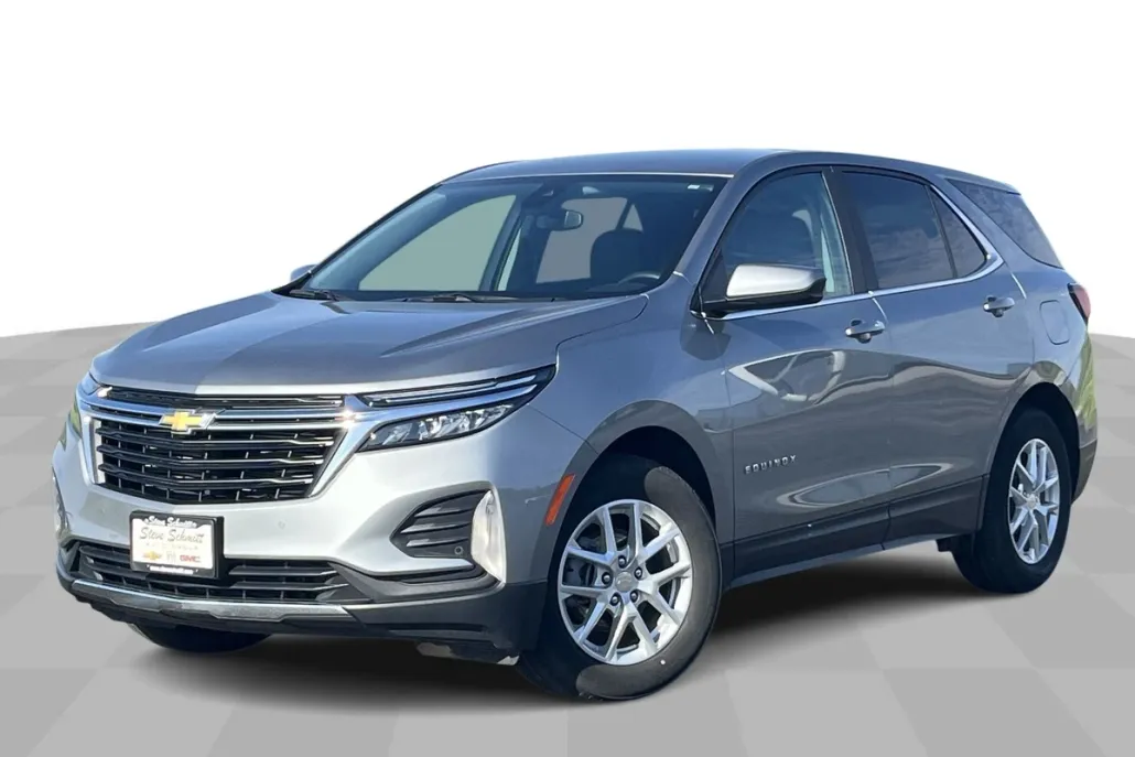 2023 Chevrolet Equinox LT photo 1